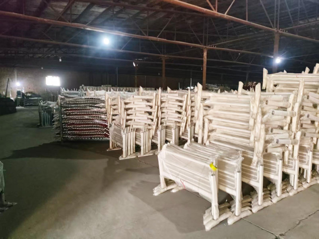Large stock warehouse for foldable training tables and chairs with fast delivery